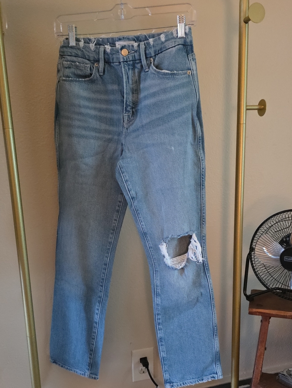 Good American Women’s Distressed Straight Leg  Jeans 0/25